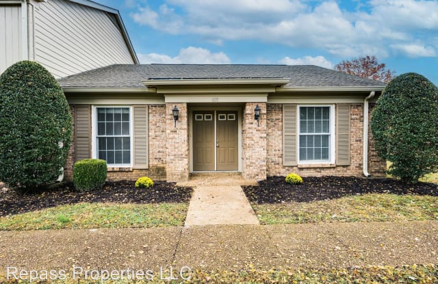 423 Plantation Court - 423 Plantation Court, Nashville, TN 37221