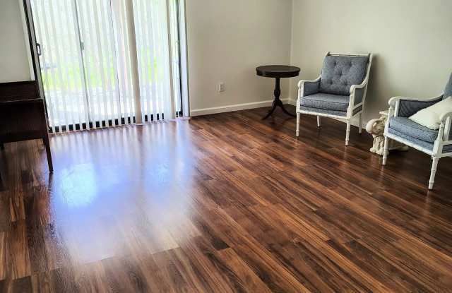 72315 Merry Vale Way - SFR