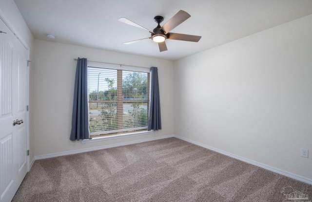 4375 Thistle Pine Ct