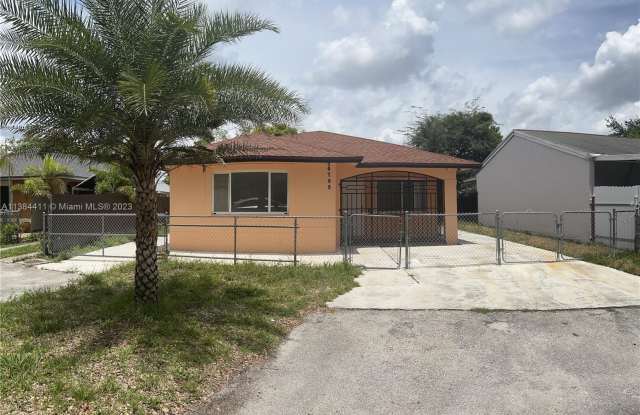 20795 NW 41st Ave Rd