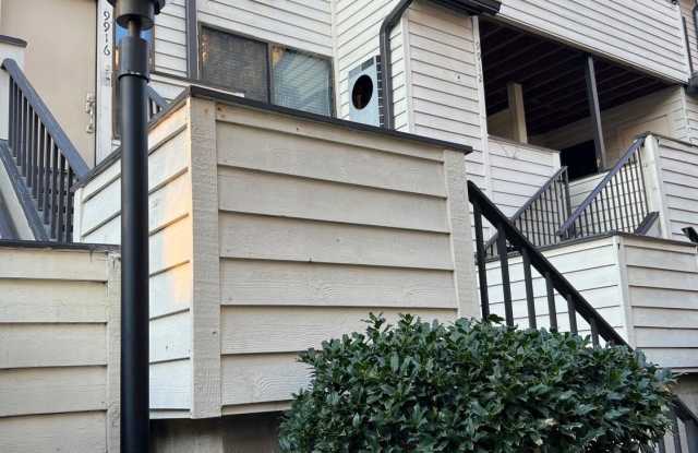 9916 HELLINGLY Place unit: 154