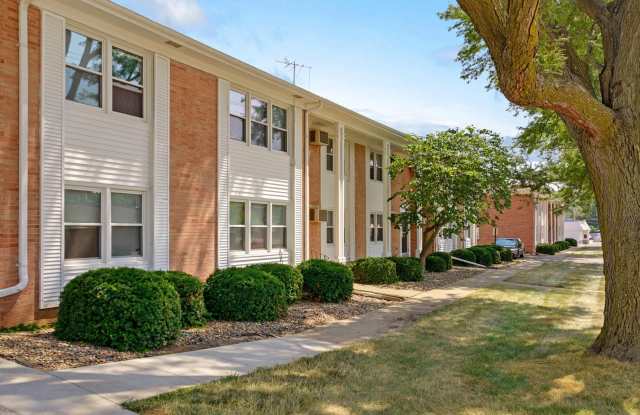 Photo of Plaza Manor