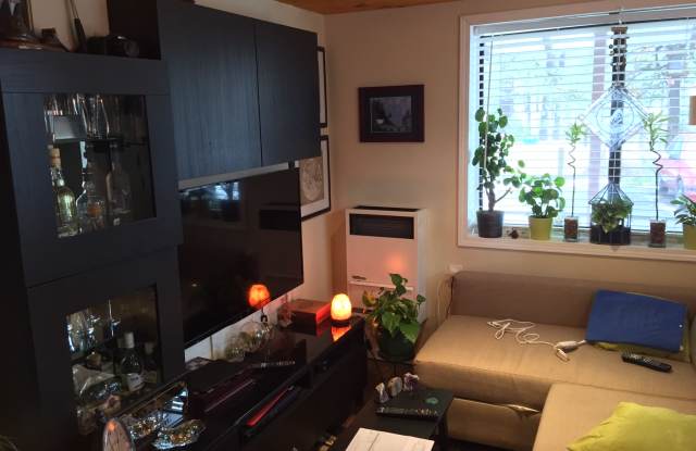 54042 Pine Crest Ave