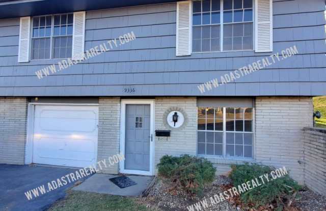 Completely Remodeled Overland Park Duplex-Available in AUGUST!!