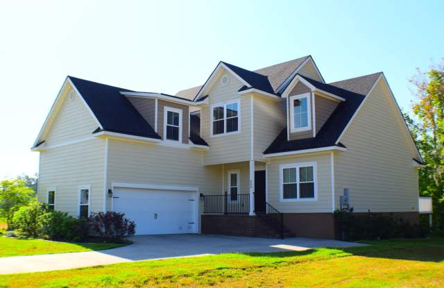 Beautiful home featuring 4 bedrooms, 2.5 bath and a loft.
