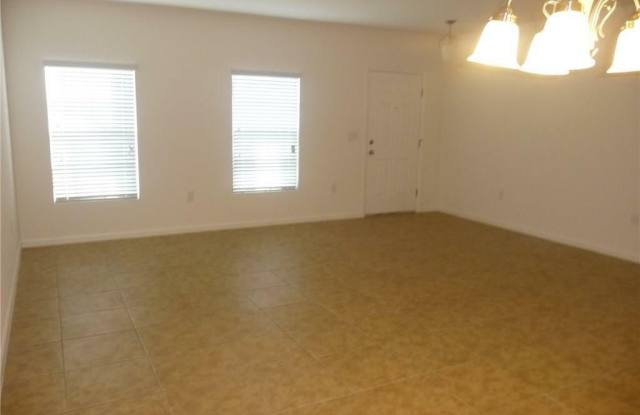 1300 LEXINGTON SQUARE SW