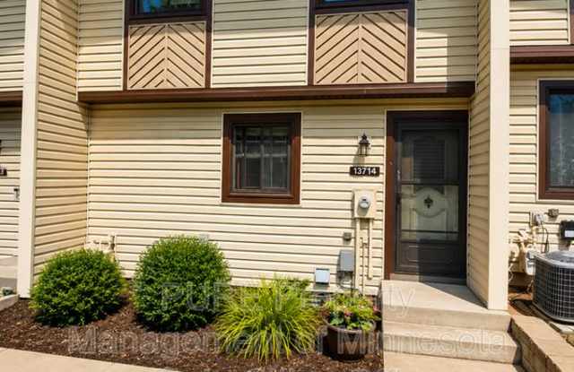 13714 Heather Hills Dr