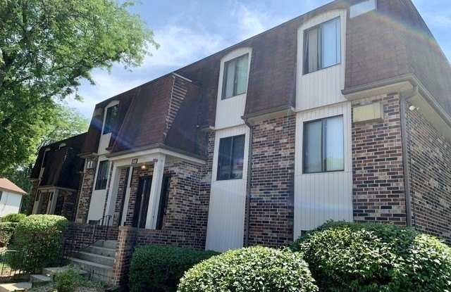 830 Waterview Circle