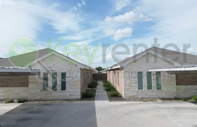 3B/2B Gated Community, UNBEATABLE PRICE - Edinburg TX