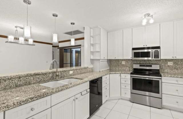 732 Camino Gardens Lane, Boca Raton, FL 33432