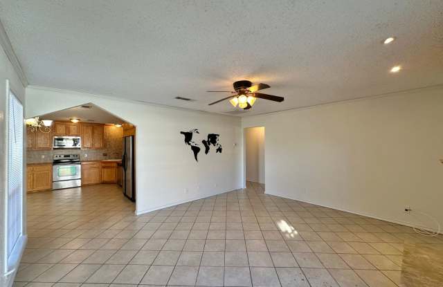 Price Drop! Viewable Now! Dogs Accepted!