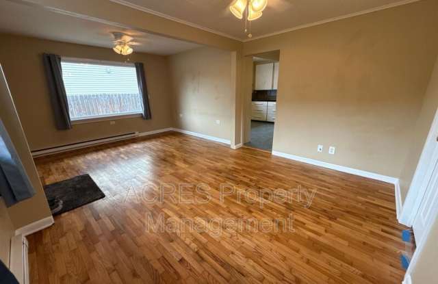 8806 3rd Avenue South