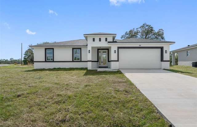 305 BREAM CIRCLE