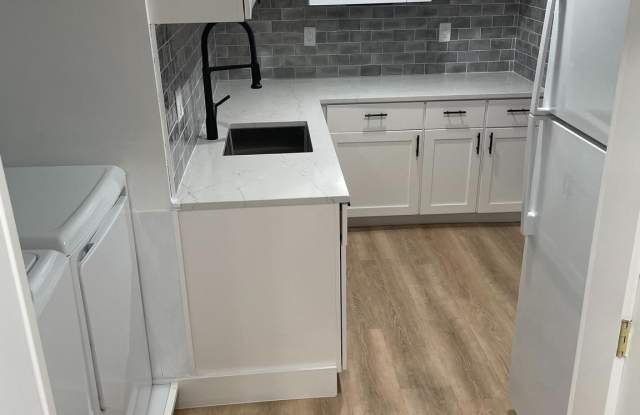 8917 OLD COURTHOUSE Road