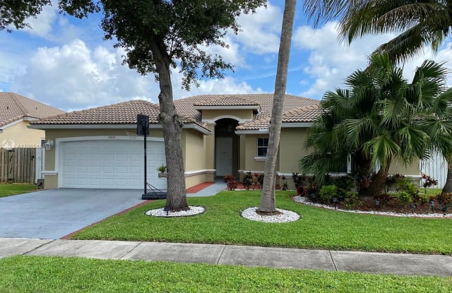 19137 NW 23rd St - 19137 NW 23rd St, Pembroke Pines, FL 33029