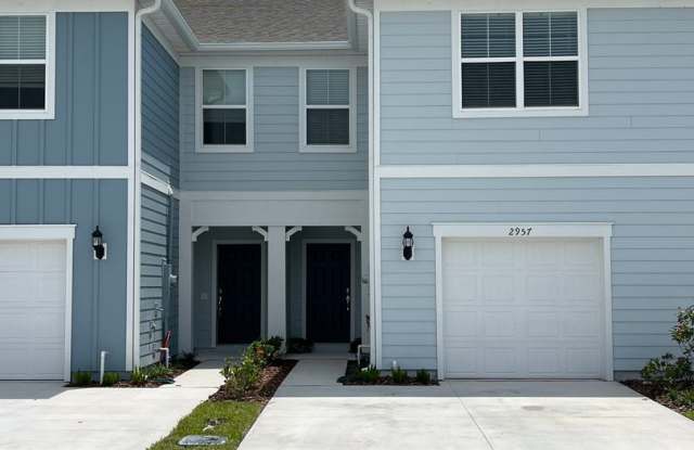 Photo of 3/2.5 - 2 Story Winter Park Townhouse