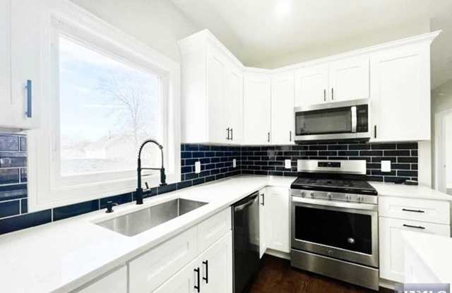 210 South Prospect Avenue