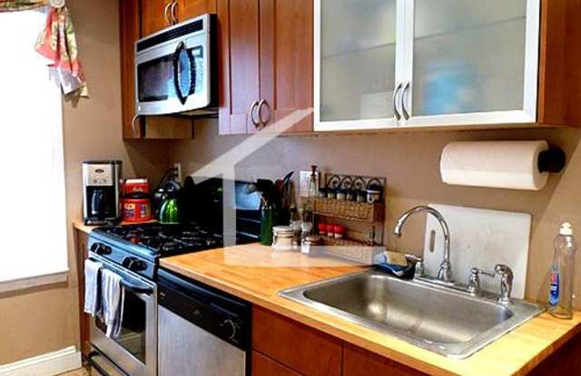 Photo of Nicely renovated 3 bed 1 bath unit on the Green Line in Allston!