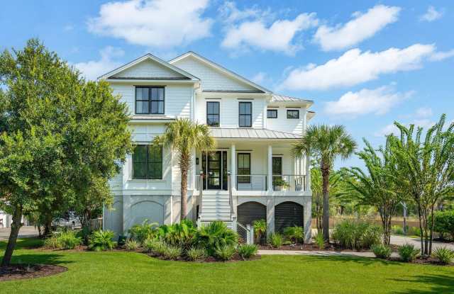 1212 Winding Creek Court