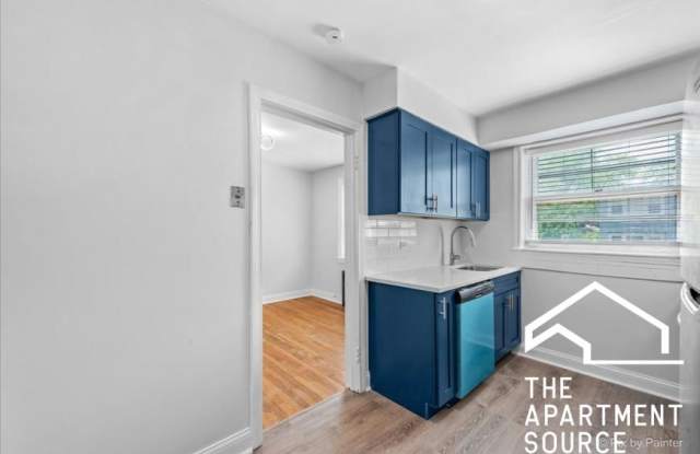 2719 West Berwyn Ave.