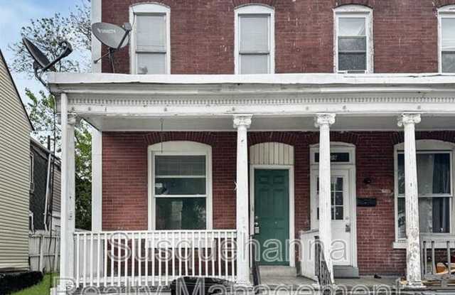 337 S. 15th Street