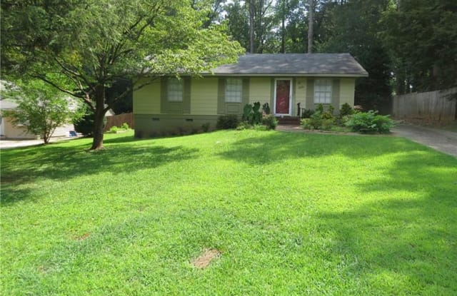 2571 Carolyn Drive SE - 2571 Carolyn Dr, Smyrna, GA 30080