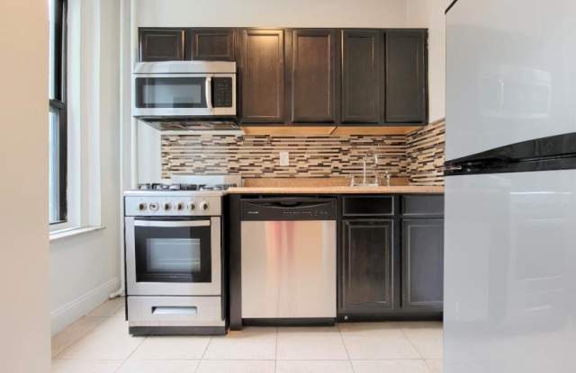 25-21 31st Ave