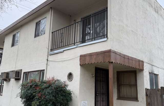 Cozy 2-Bedroom Downtown Sacramento Unit