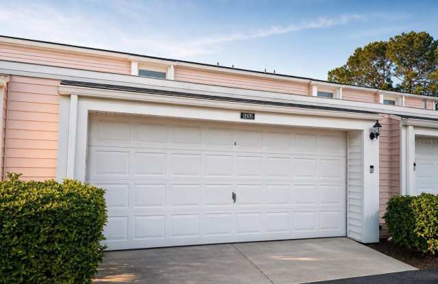 11905 CYPRESS VISTA