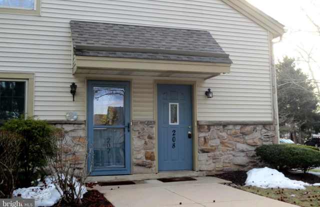 208 FOXMEADOW Drive unit: Condo 208