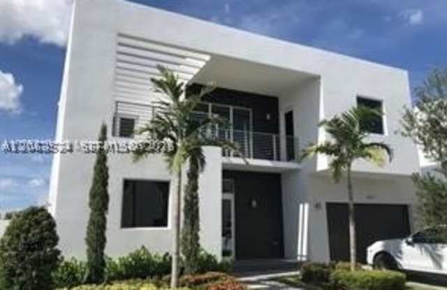 10125 NW 75 terr