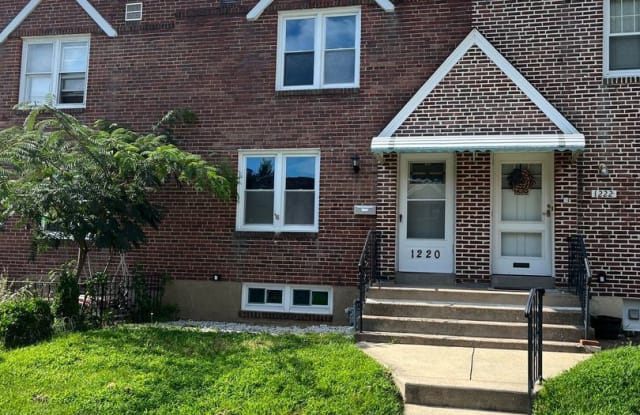 1220 Lawrence Ave - 1220 Lawrence Avenue, Eddystone, PA 19022