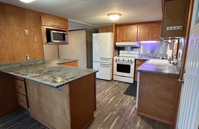 Updated 3 bedroom manufactured home