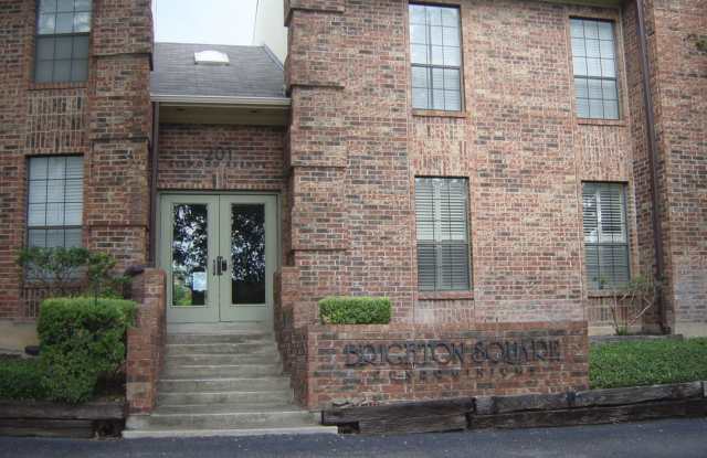 201 Ellwood St unit: 205