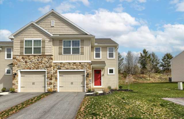 30 Fargreen Ct - 30 Fargreen Court, York County, PA 17319