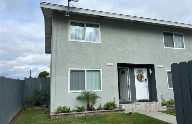 Photo of 1678 W Bonnie View