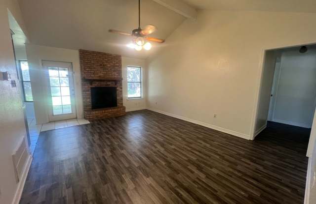 SOUTH BOSSIER CLOSE TO AIR FORCE BASE