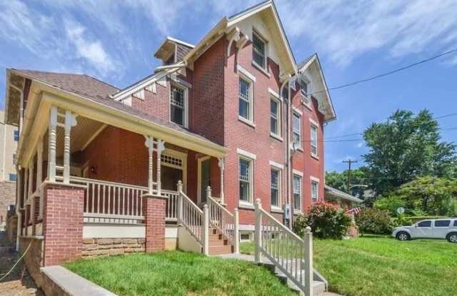 Photo of 145 SUMAC Street