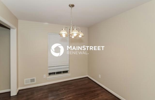 1508 Brewster Circle