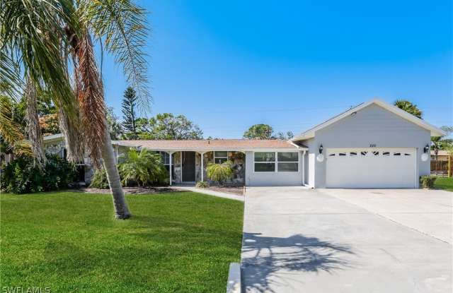 220 S Venice Boulevard