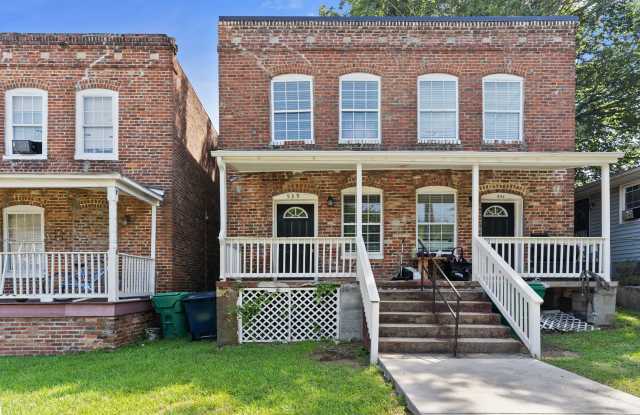 Photo of 539 South Dunlop Street - 1