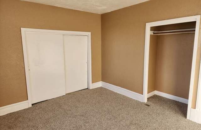 BIG 4 bedroom home