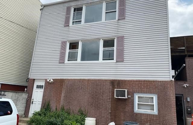 616 AVENUE A - 616 Avenue a, Bayonne, NJ 07002