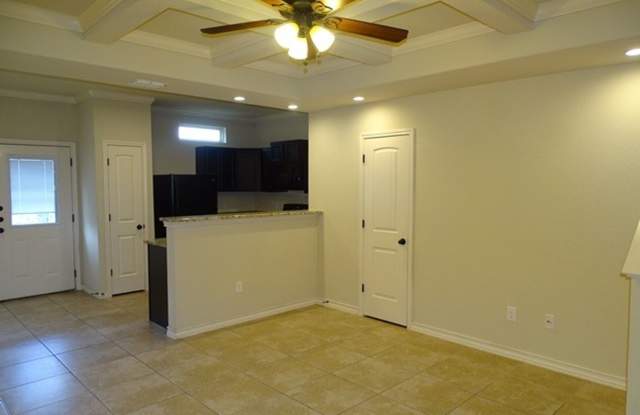 7117 Micayla Cove #102, San Antonio, TX. 78244