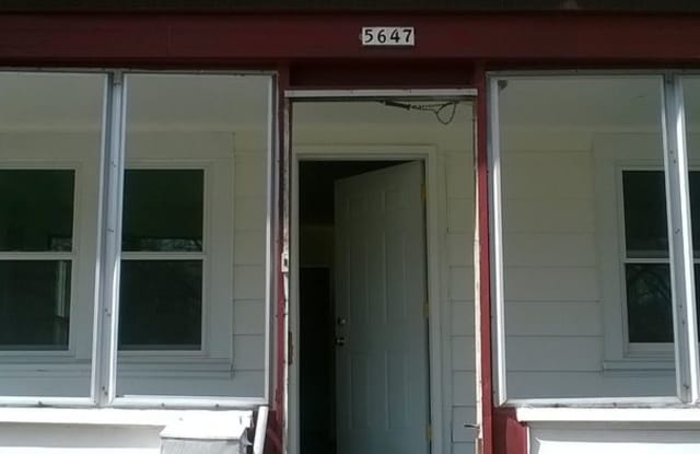 Photo of 3BR SINGLE FAMILY MULTI LEVEL HOME WITH GARAGE, YARD, PORCH, REDONE, VERY NICE!