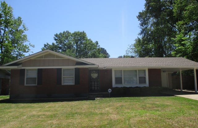 1745 Hester Rd - 1745 Hester Road, Memphis, TN 38116