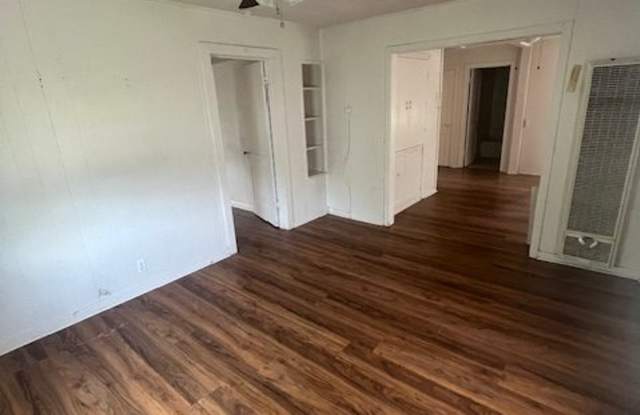 Photo of 703 McArthur Street