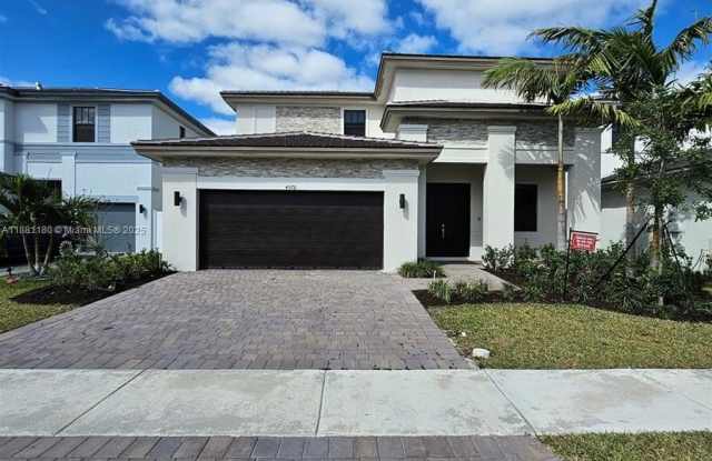 Photo of 4578 SW 174th Ave