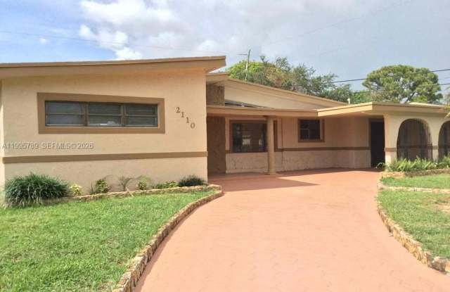 2110 NW 185th Ter