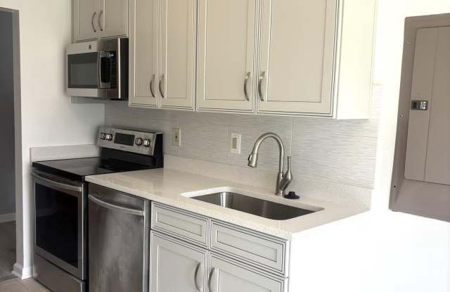 12710 VEIRS MILL ROAD